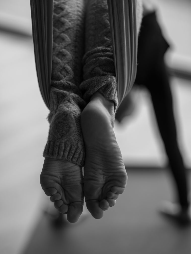 aerial joga sesja brandingowa