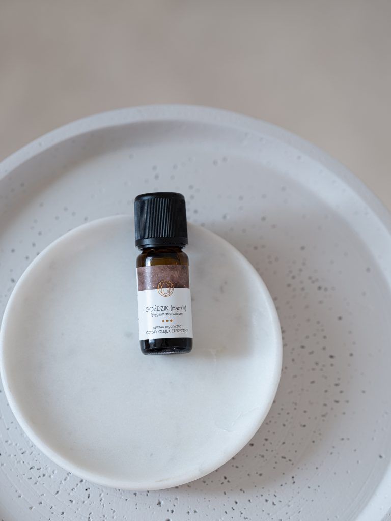 olejek eteryczny, urulu, sesja produktowa Warszawa