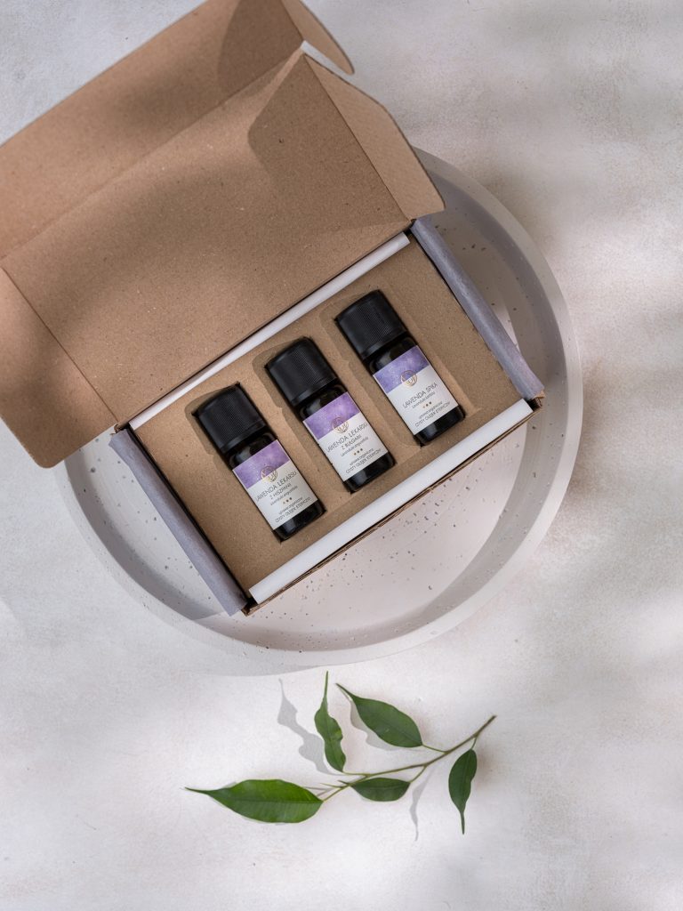 eko opakowanie na olejki eteryczne, naturalny dom - sesja produktowa